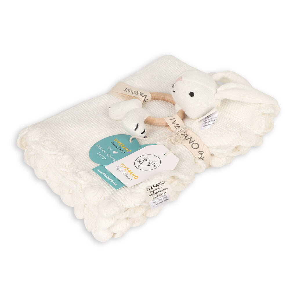 Scallop Classic Knit Baby Blanket & Bunny Rattle Gift Set